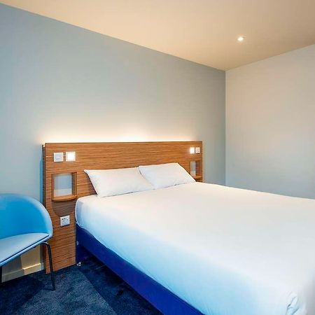 Ibis Budget London Bromley Centre ภายนอก รูปภาพ